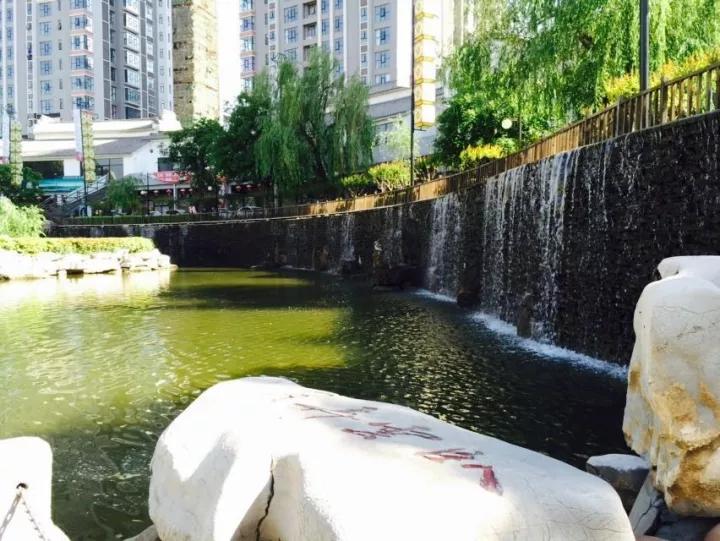 小鎮實(shí)景.jpg